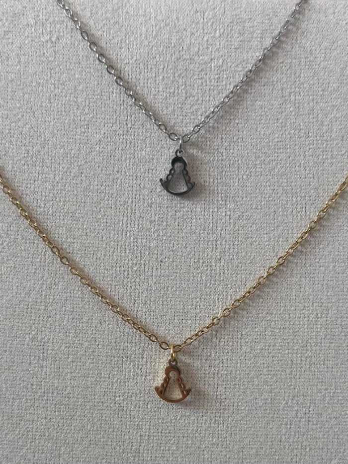 Collares pequeños silueta Virgen del Rocío