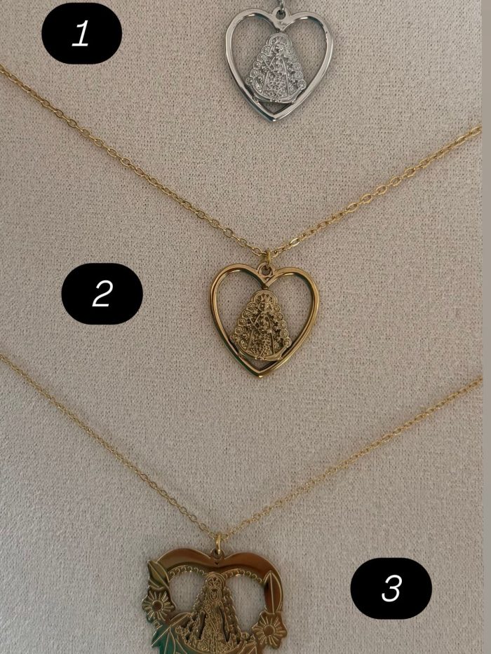 Collares corazón Virgen del Rocío