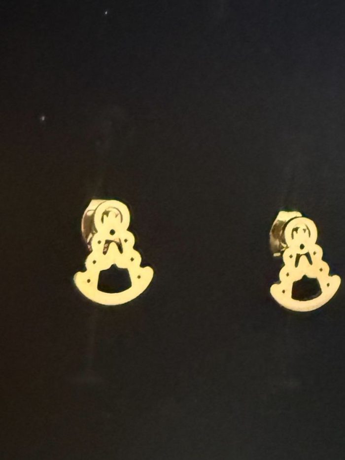 Pendientes silueta pequeña Virgen del Rocío